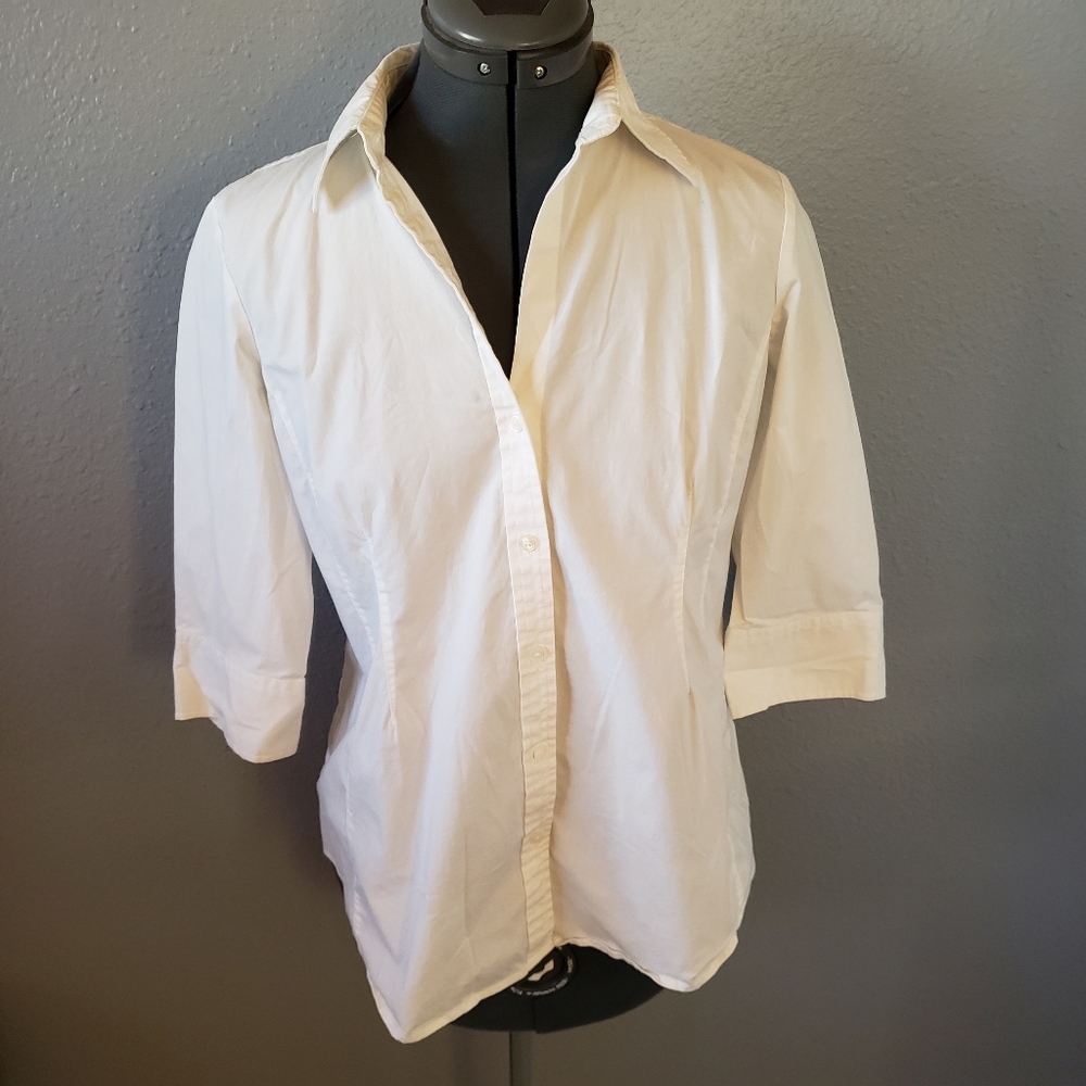 MOTHERHOOD MATERNITY white Button down 3/4 shirt